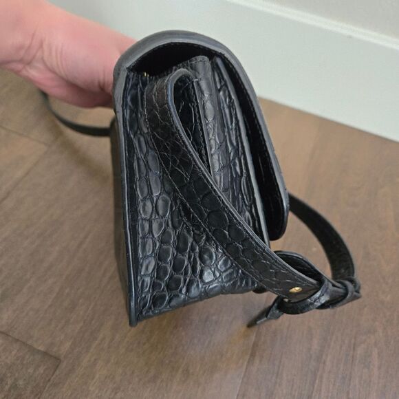 Alexander McQueen Croc Embossed leather Skull Crossbody Bag - Picture 11 of 16